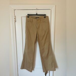 HP! ✨GAP Dark Beige Chino Pants – Size 6